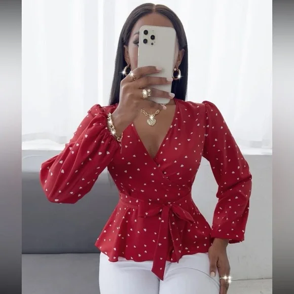 Hearts print belted peplum blouse - Picture 11 of 16